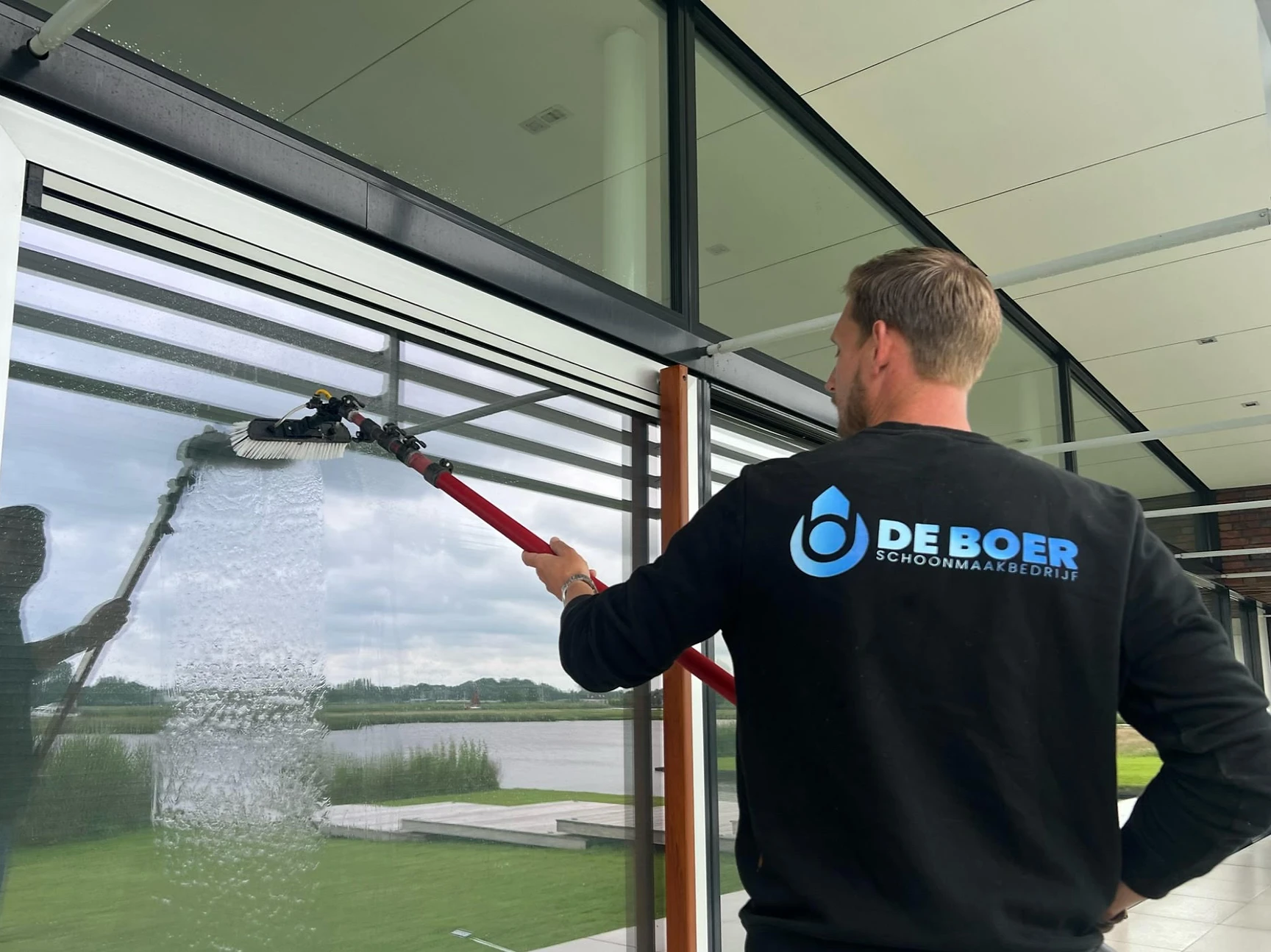 9cb6eb 838945400147419ba86e4965acff9e1emv2.jpg